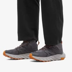 HOKA ONE ONE M Anacapa Mid Gtx 11 HOKA ONE ONE M Anacapa Mid Gtx -Discover Hoka One One's Fashion Footwear 18 01 2023 LB 1122018 CHMS m9 1